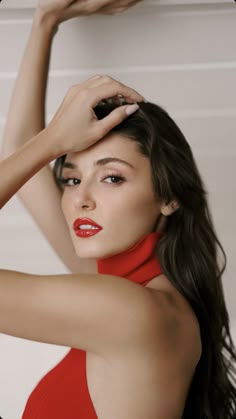 bo ostrander recommends Hande Ercel Porn