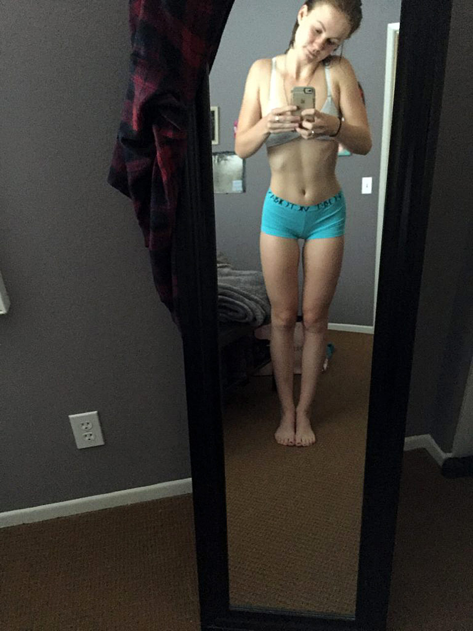 madison lintz naked - yesli gomez onlyfans t oroporno