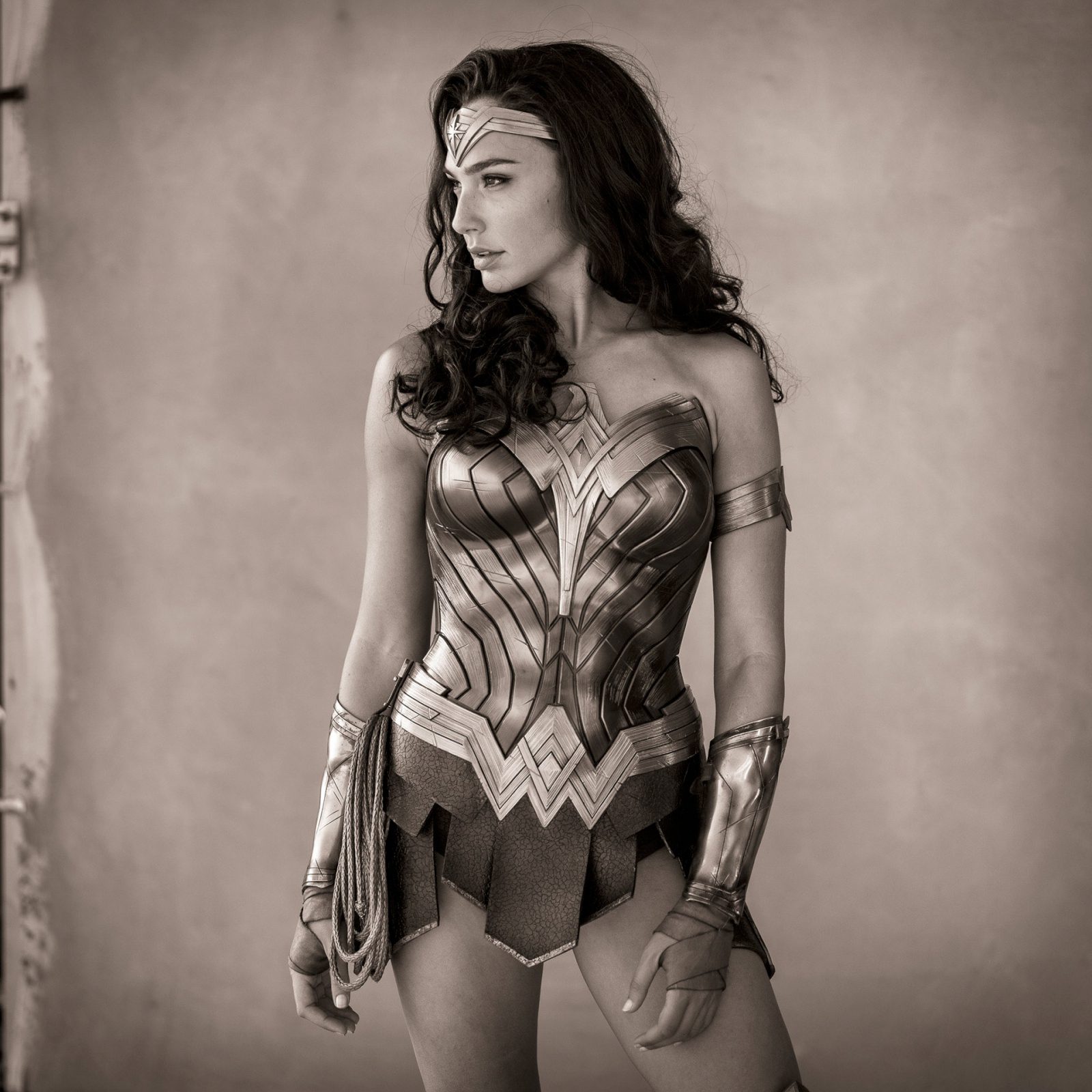 cindy jossart share gal gadot cameltoe photos