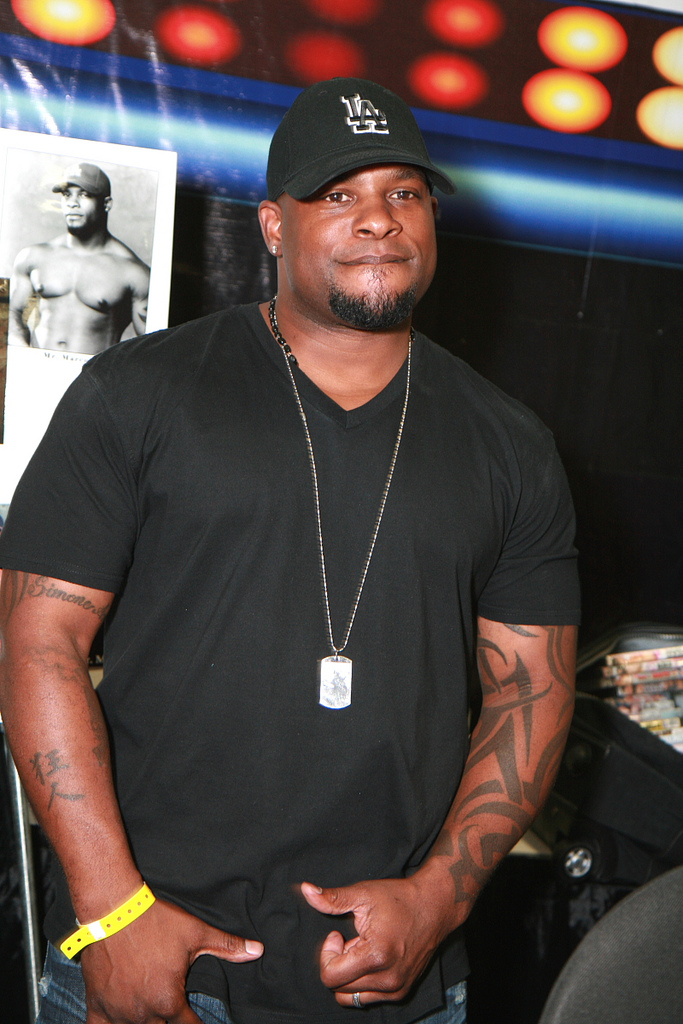 boni adom like yasime pendavis photo dinesh anthony recommends yasime pendavis pic