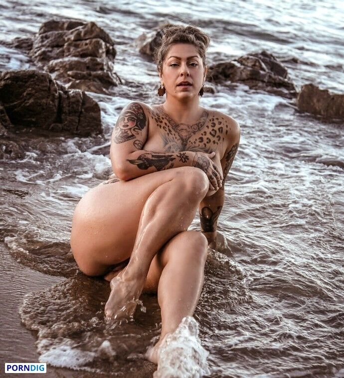 alex ran recommends Danielle Colby Leaked