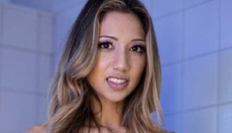 kimora quin interview - nadia foxx drive through tiny nude ladies