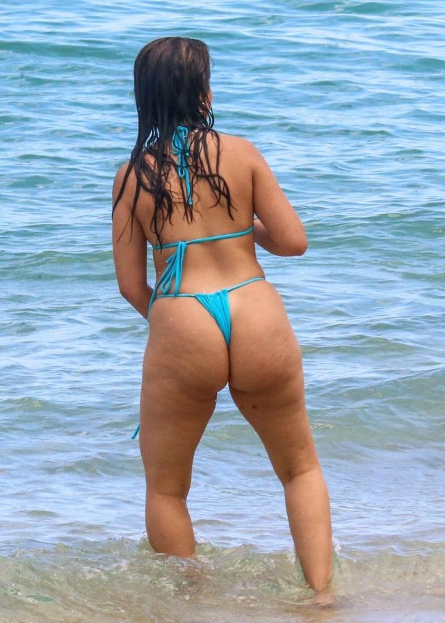 claritza mercado add camila big ass photo