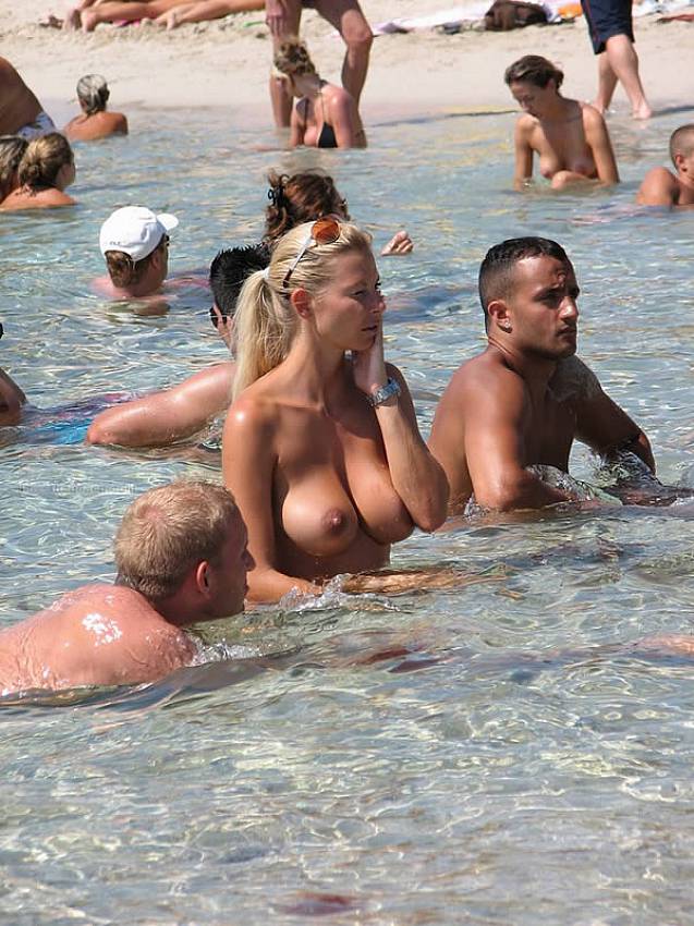 akintola abraham recommends Caught Naked Beach