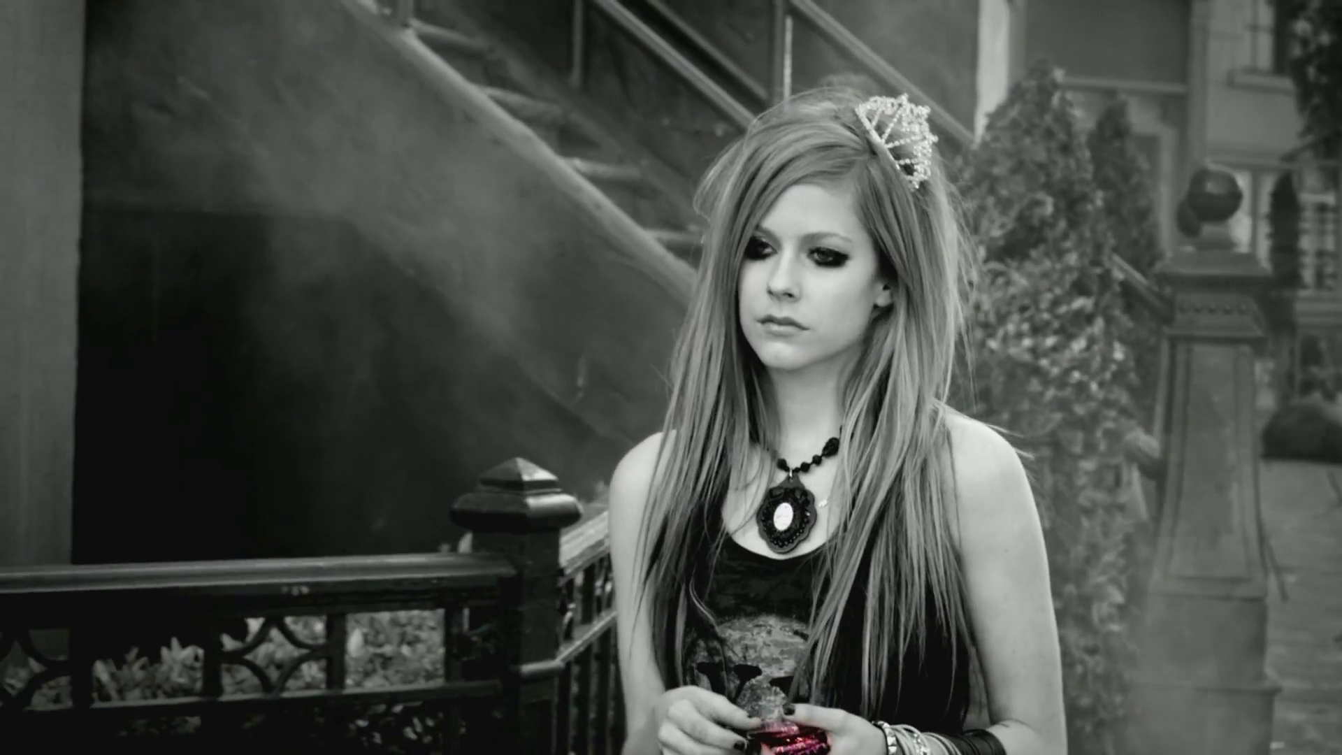 christian naths recommends avril lavigne sextape aleksandar matovski add avril lavigne sextape photo