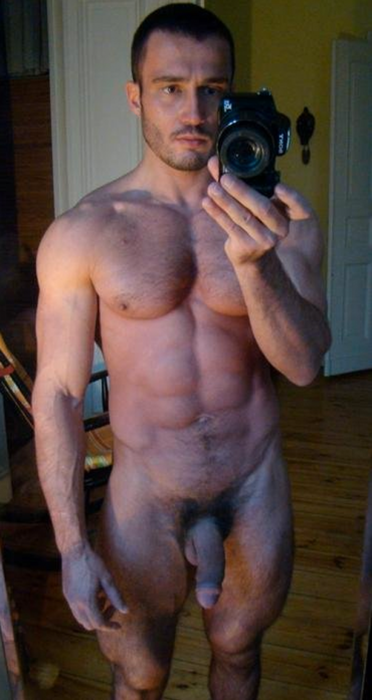 alberto alcaraz recommends Sexy Nude Straight Men