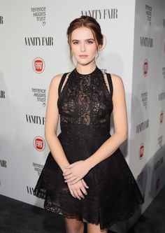 allan gacusan recommends Zoey Deutch Naked