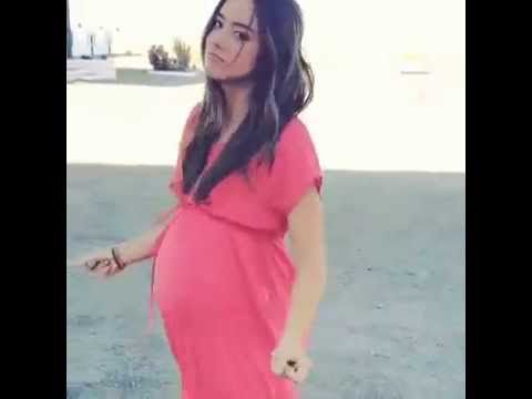 Best of reba mcentire nude photos adebayo olufunke share chloe bennet leaked photos