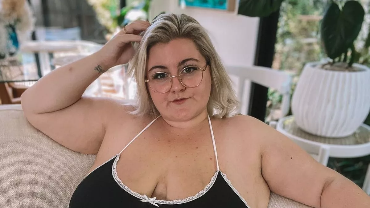 chubby mom onlyfans sider pussy chubby mom onlyfans