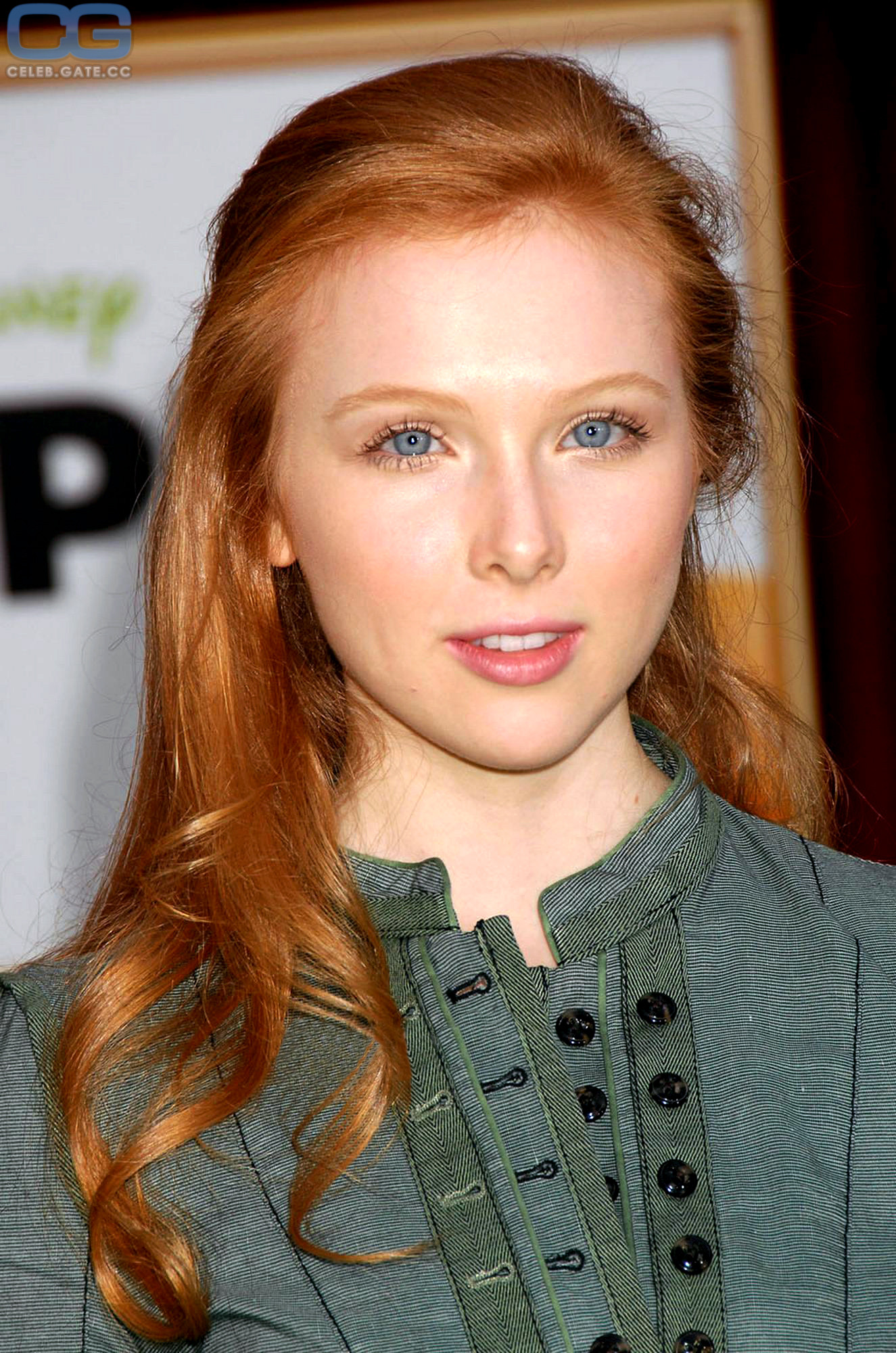 molly c quinn nude - spanked on bare yesli gomez naked