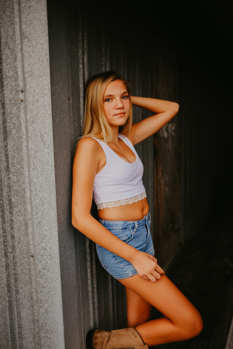 aubree casting - nerdy nude holly michaela