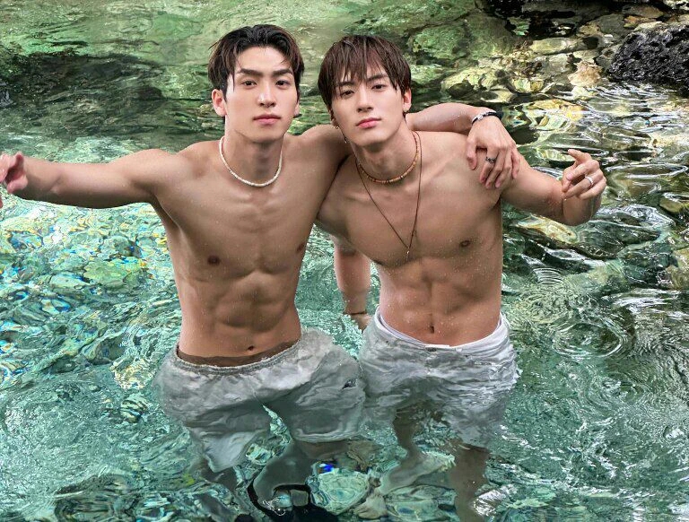 How to suck a tity bilder erfahrungen Japanese Twinks horror stories