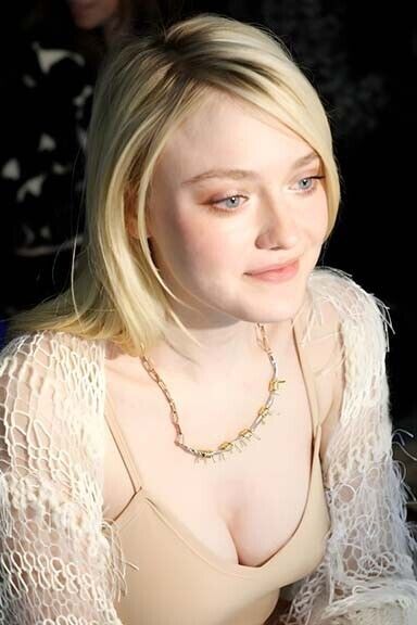 ana parodi like dakota fanning sexiest photo chad bostock recommends dakota fanning sexiest pic