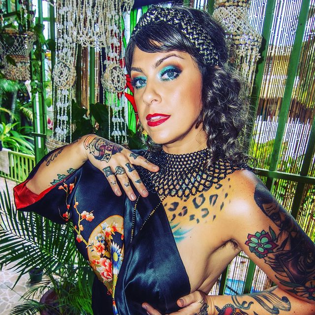 dinesh chandel recommends danielle colby bathtub pic