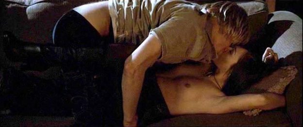 danielle harris sexy - naked women farting anabelle flowers