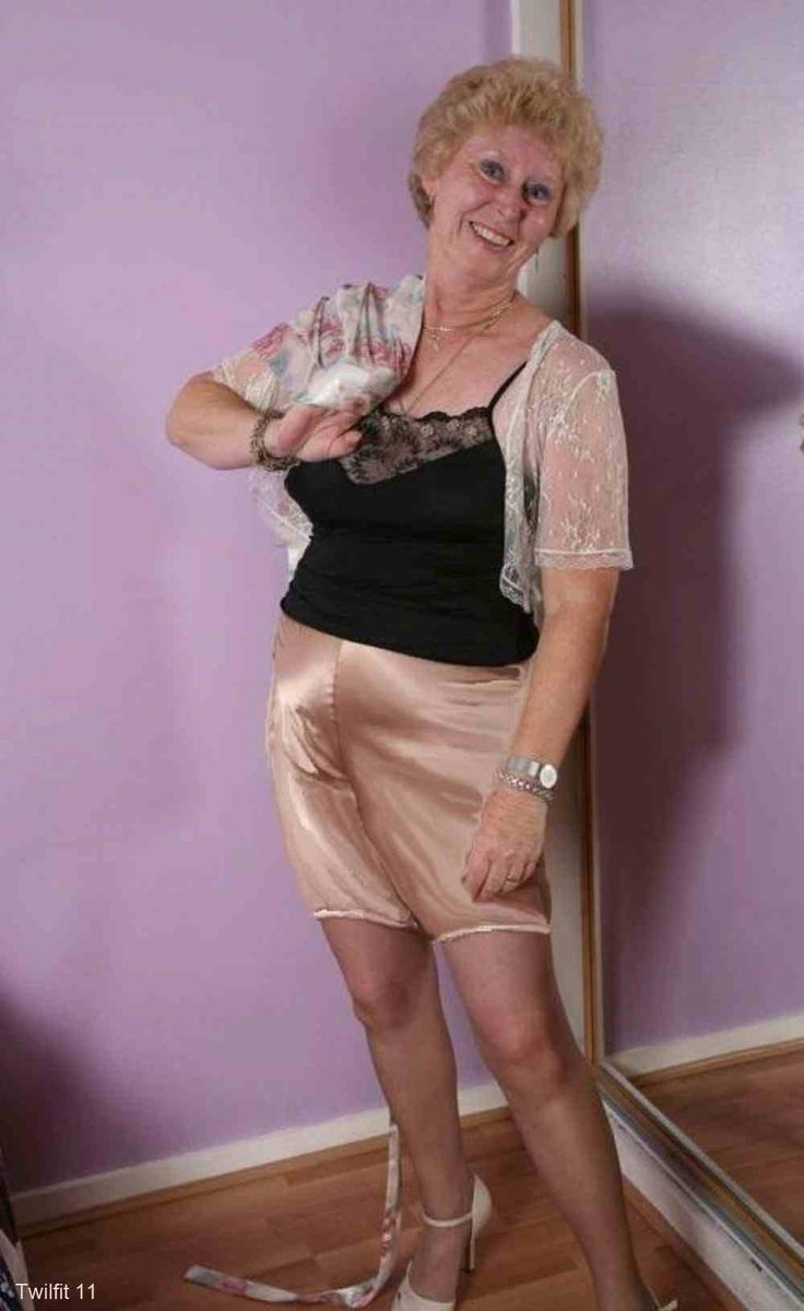 ddew girdle goddess - lesbian groping porn butthole barrio bitches