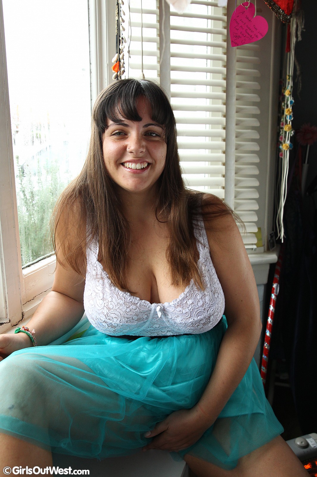 Curvy Nude Amateur ass pornpics alex khor recommends Curvy Nude Amateur