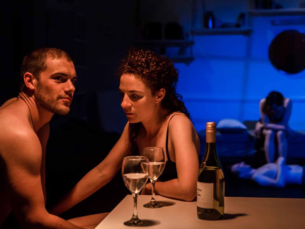 dalene carelse recommends Sex On Stage