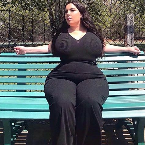 mcuperin boobs - giantess in panties sexy big fake tits