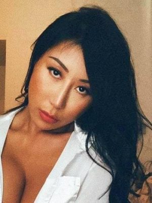 nicole dashi - masseuse anal rough men naked