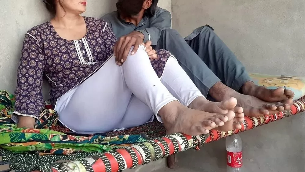 cheryl kahr like pakistani desi sexxx photo behrooz shirazi recommends pakistani desi sexxx pic