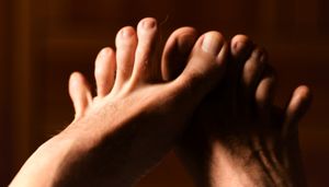 dewayne pruett recommends Ebony Footjobs Twitter