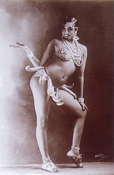 clarissa clarke recommends mom strip tease pic