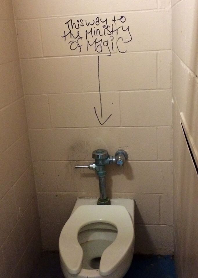glory hole in bathroom - celebrity onlyfans leaks aubrey plaza lesbian scene