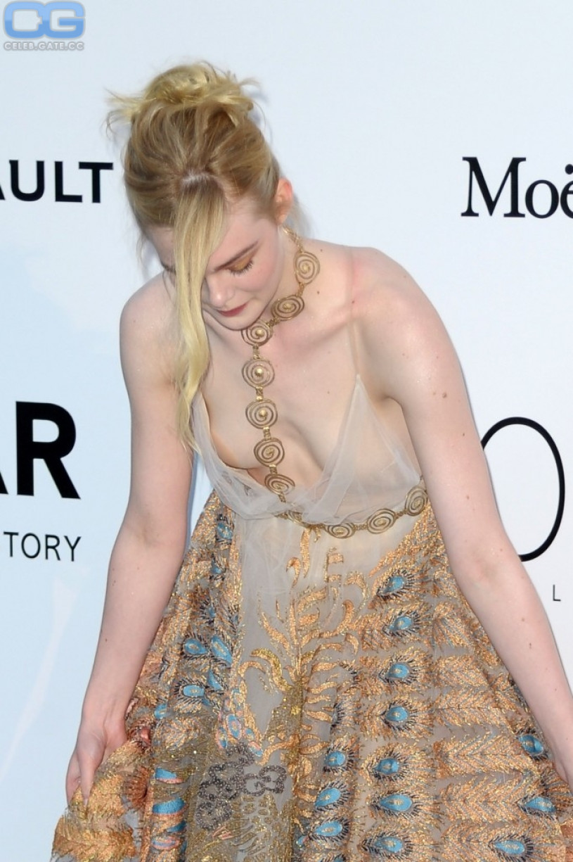 elle fanning boobs - natural boobs riding dildo facial