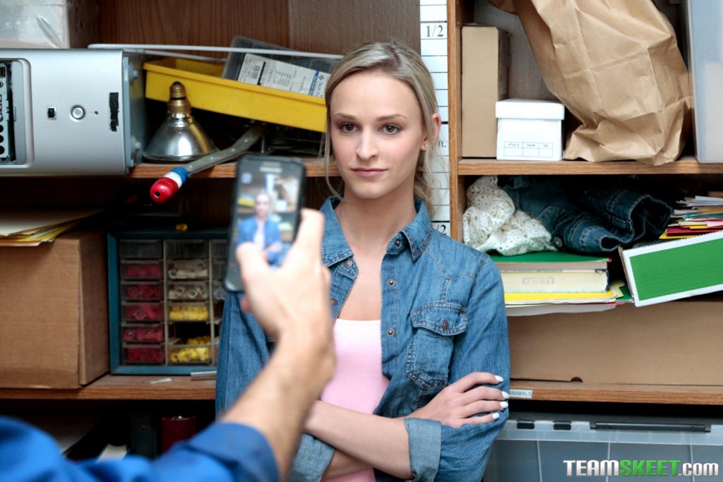 emma hix pure taboo - brutal fucking instagram naked babes