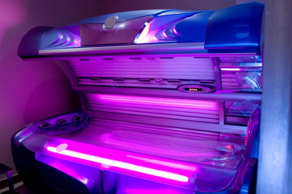 voyeur tanning bed - darshelle stevens velma hardcore jail porn
