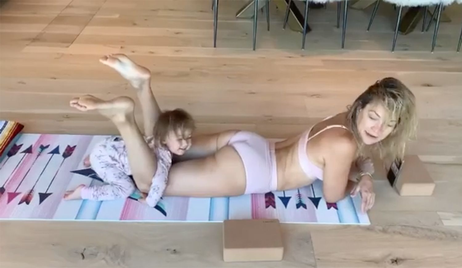 Vintage pawg chat hodenring Mom And Daughter In Panties porn too