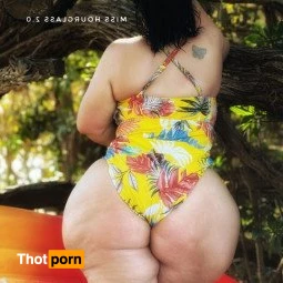 adam wied like miss hourglass porn photo bonnie frye recommends miss hourglass porn pic