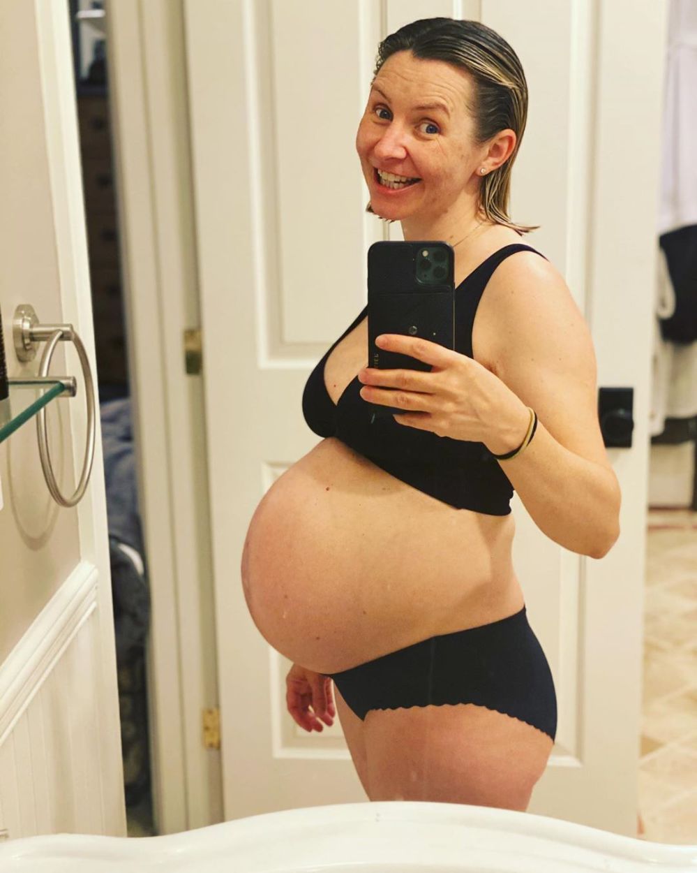 danika wallace recommends Beverley Mitchell Naked