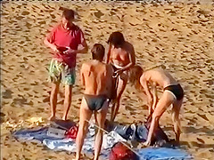 brian ly recommends Family Beach Nude Photos