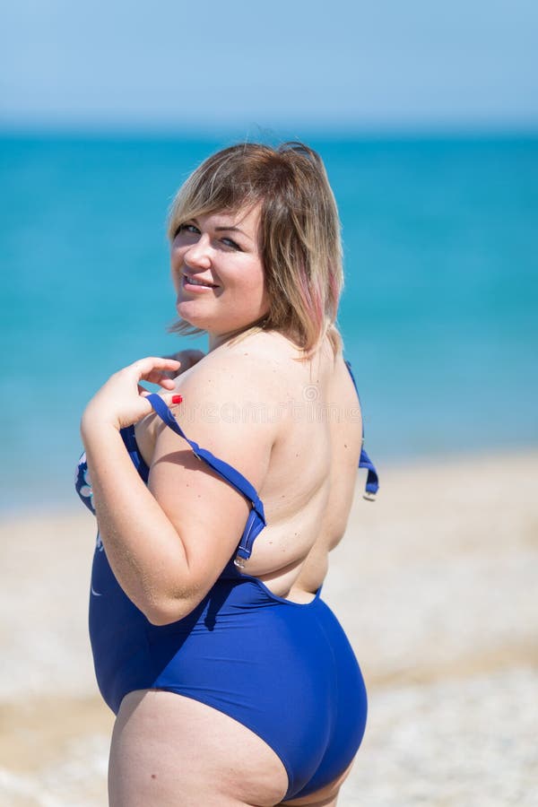 Best of Fat women in bathing suits