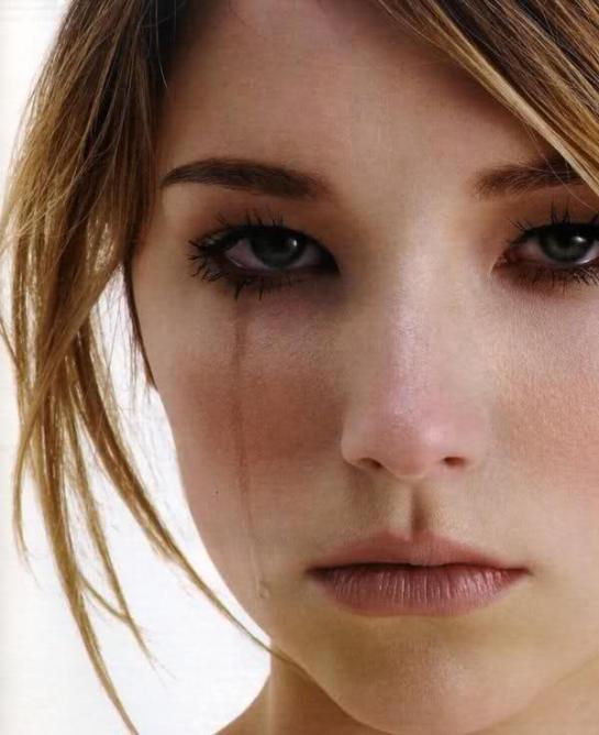 delia dean recommends haley bennett sexy andrew darne add haley bennett sexy photo