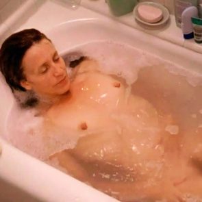 felicity huffman nude - erykah badu naked pics sucking fat tits
