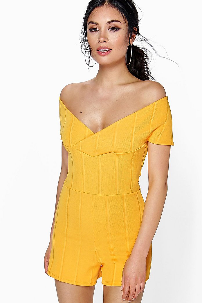 alison izat recommends Flashing boobs pic