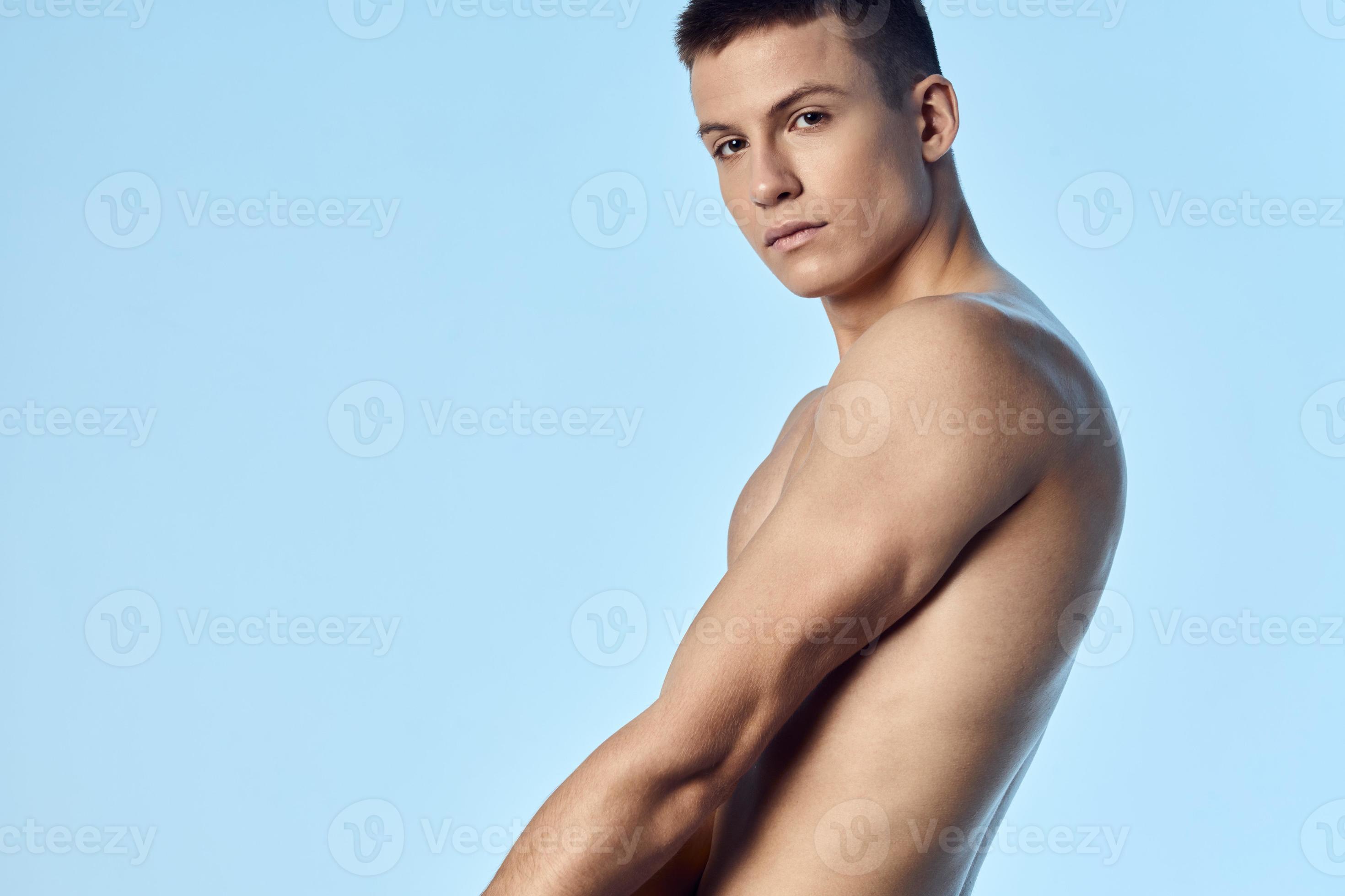 dananjaya sanjeewa recommends fitness nude men pic