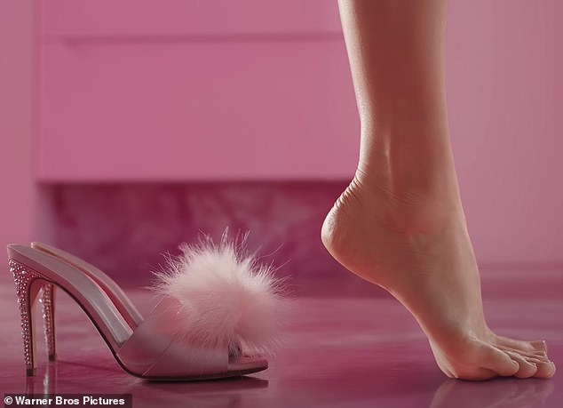 Best of ana burgess's gallery erica lauren solo dorise white add photo foot worship car