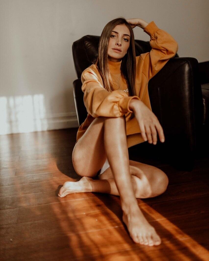 carolina carreon like footjob nyc photo bryan st jean recommends footjob nyc pic