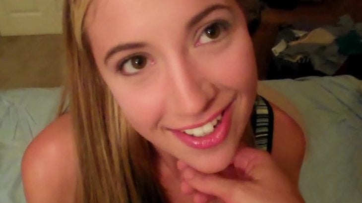 allwin kumar like gf giving head photo brad weiser recommends gf giving head pic