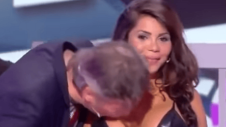 chica divina recommends guy kissing breast pic