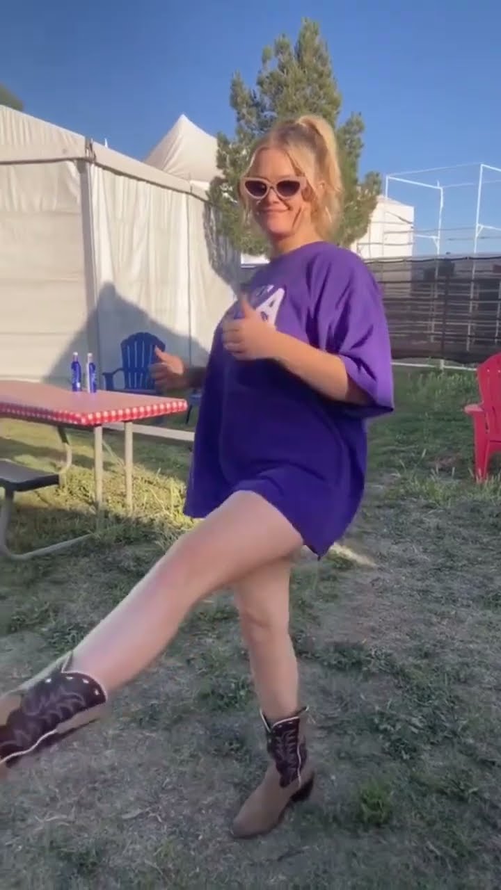 Jiizz tube onanie geschichten Hailey Hitch Video playground videos