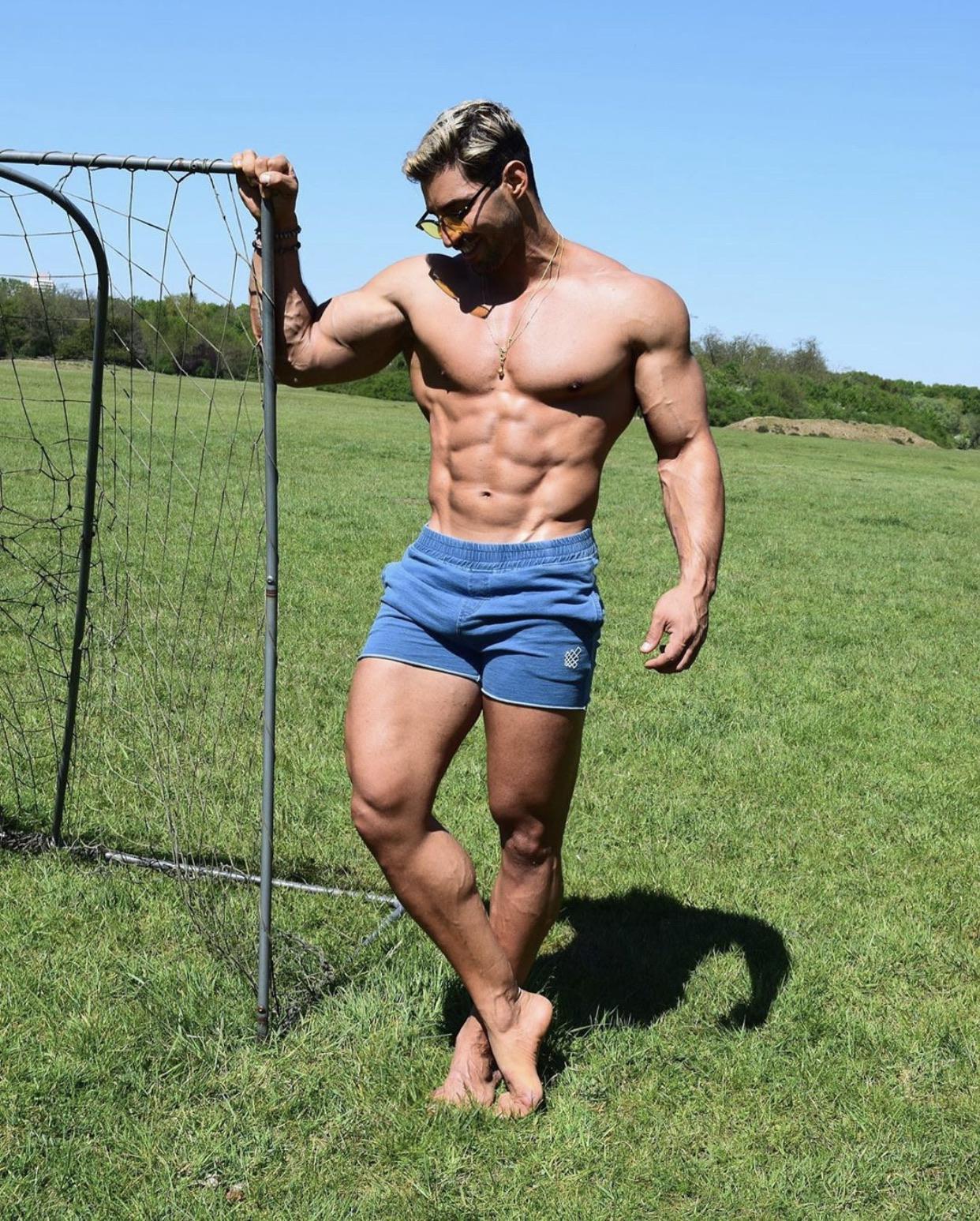 hardon in shorts - frisky twins porn princess fierce
