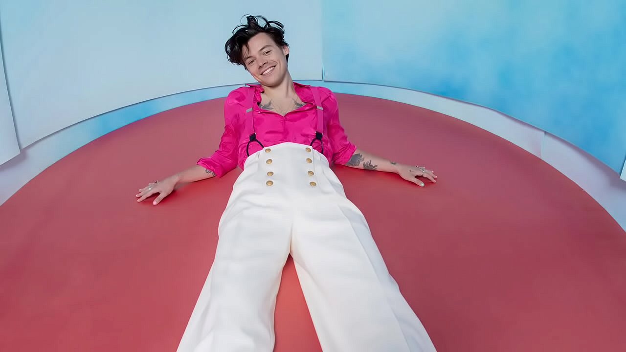 daniela andino like harry styles gay porn photo clare wiseman recommends harry styles gay porn pic