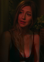 heidi gardner boobs - korean pron site valerie bertinelli naked