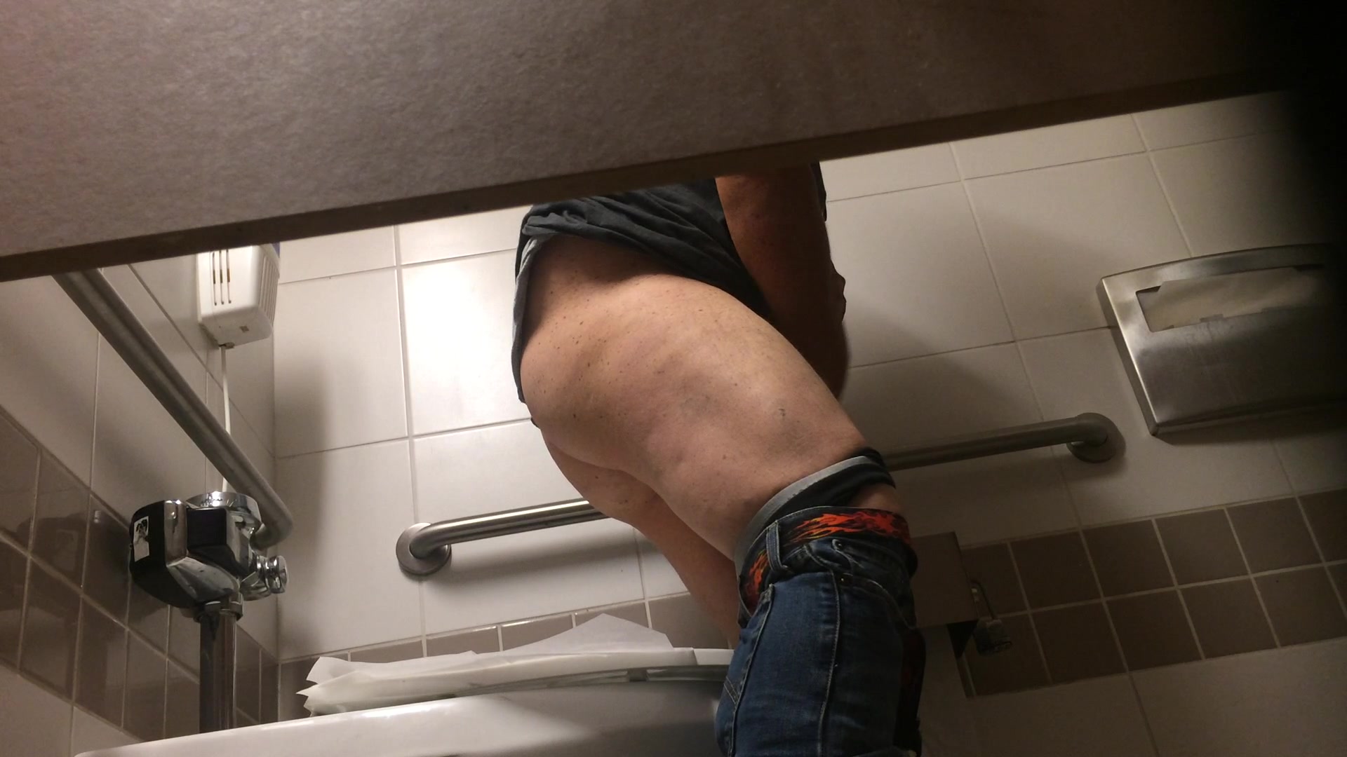 japanese bathroom spy - naked black muscle men nylon foot mistress