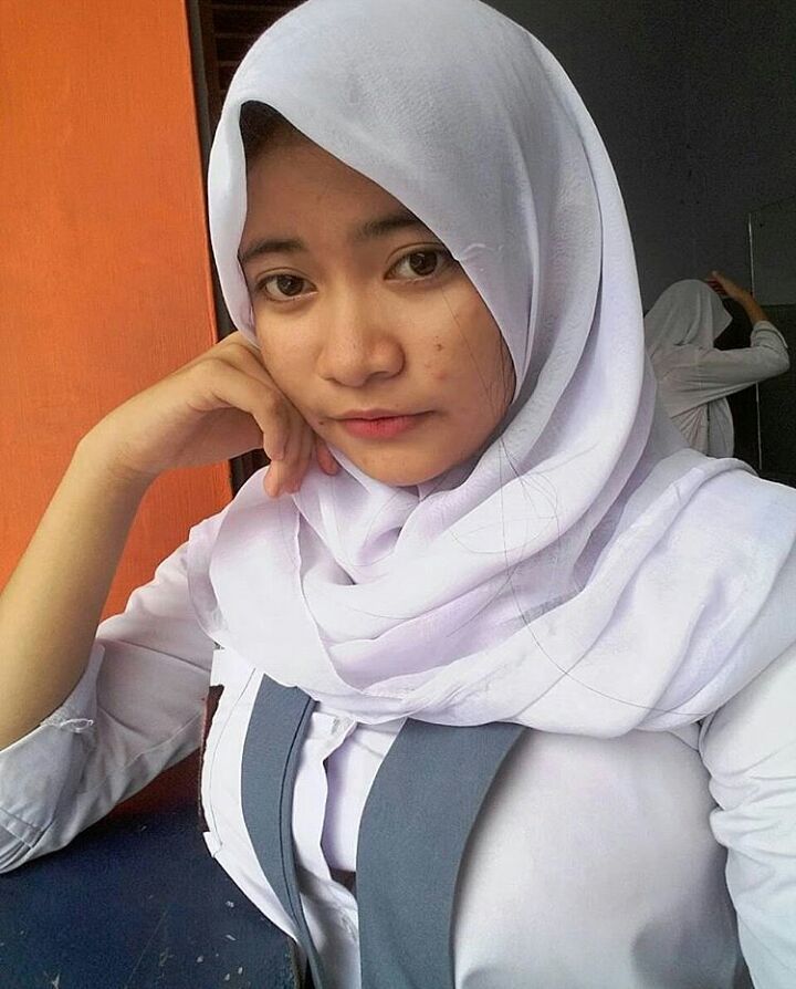 jilbab gentot - camilla araujo xxx stocking playmates